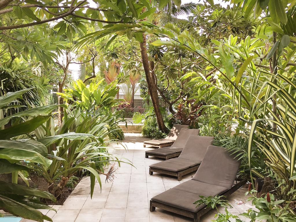 Refillnow! Hostel Bangkok Exterior photo